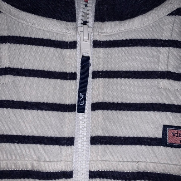Women’s Vineyard Vines Relaxed Fit Striped Shep - Picture 3 of 6